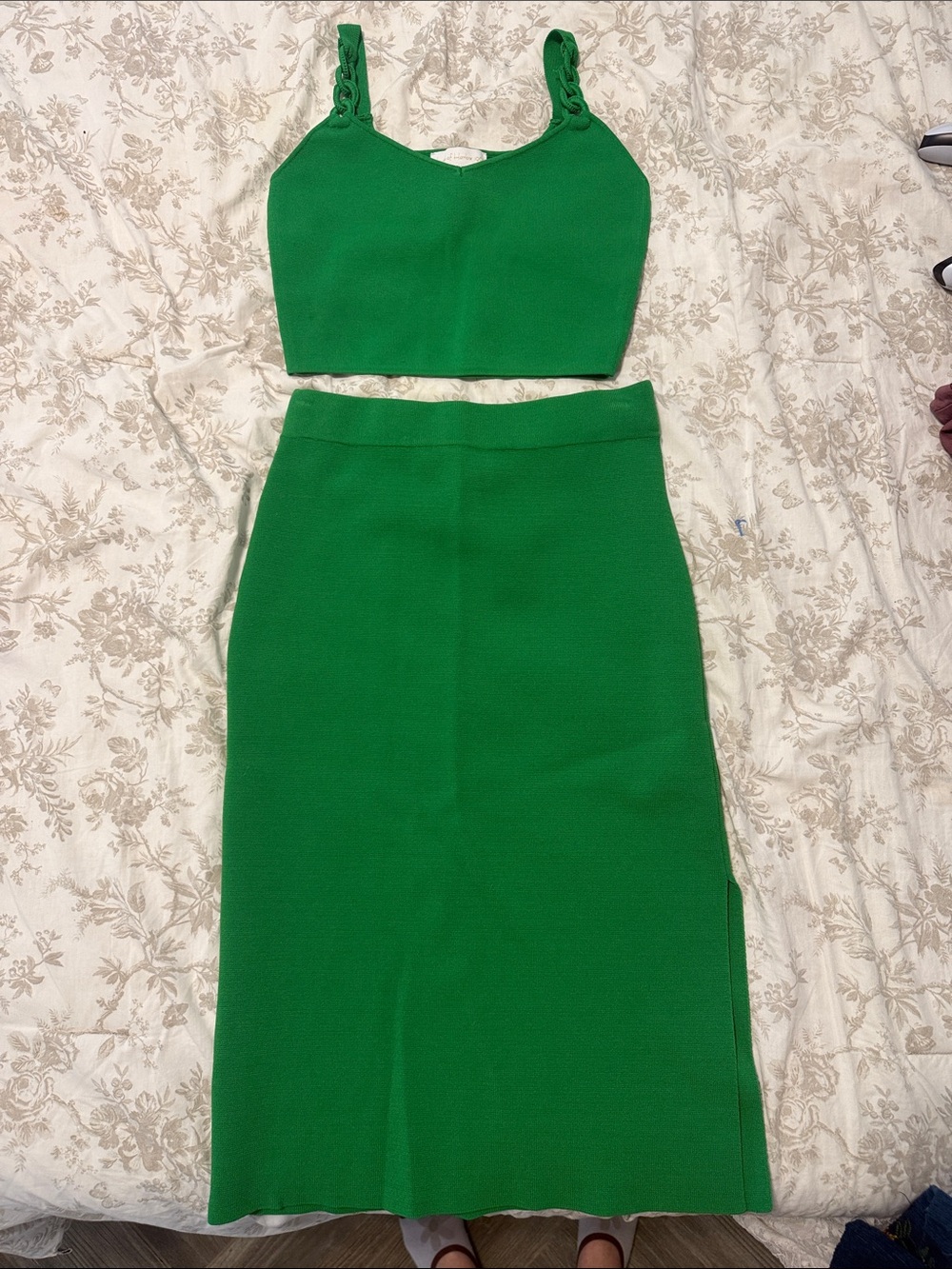 House of Harlow 1960 Vibrant Green Knit Midi Skirt